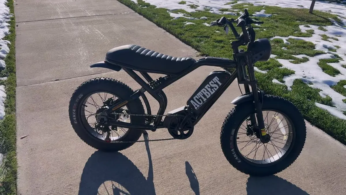 Actbest Super X during Will's test ride