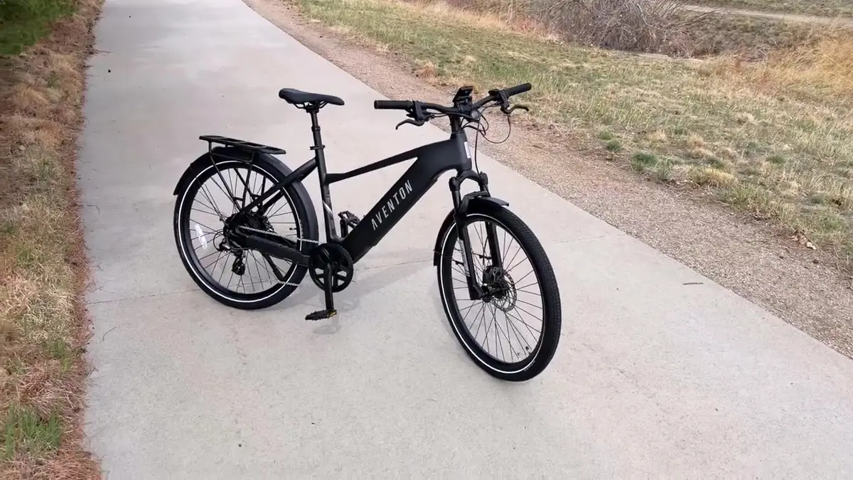 Aventon Level 3 during Will's test ride