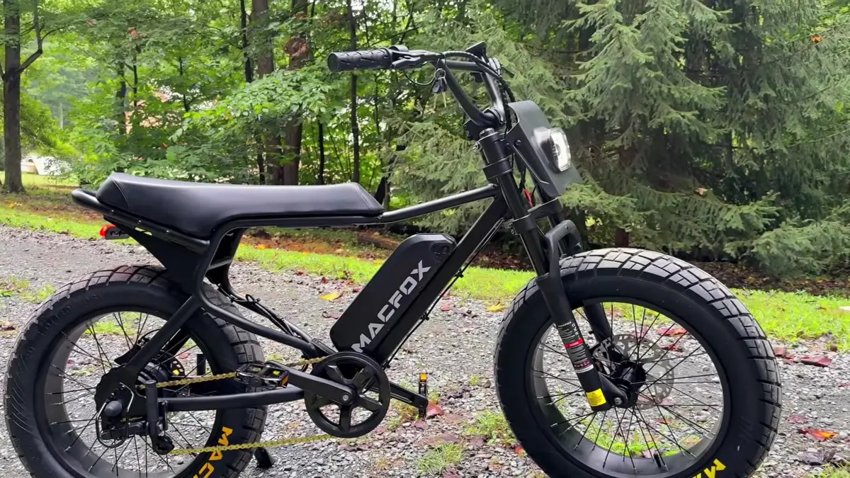 MACFOX X7 during Will's test ride